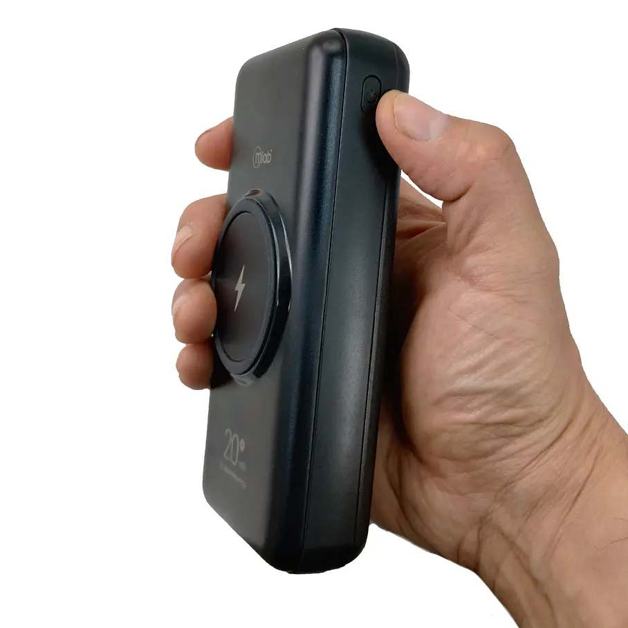 Power Bank 6.1 Big Wireless 20.000 mAh Mlab Carga Inalámbrica Multiconectores 6