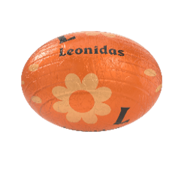 Small egg hazelnuts dark