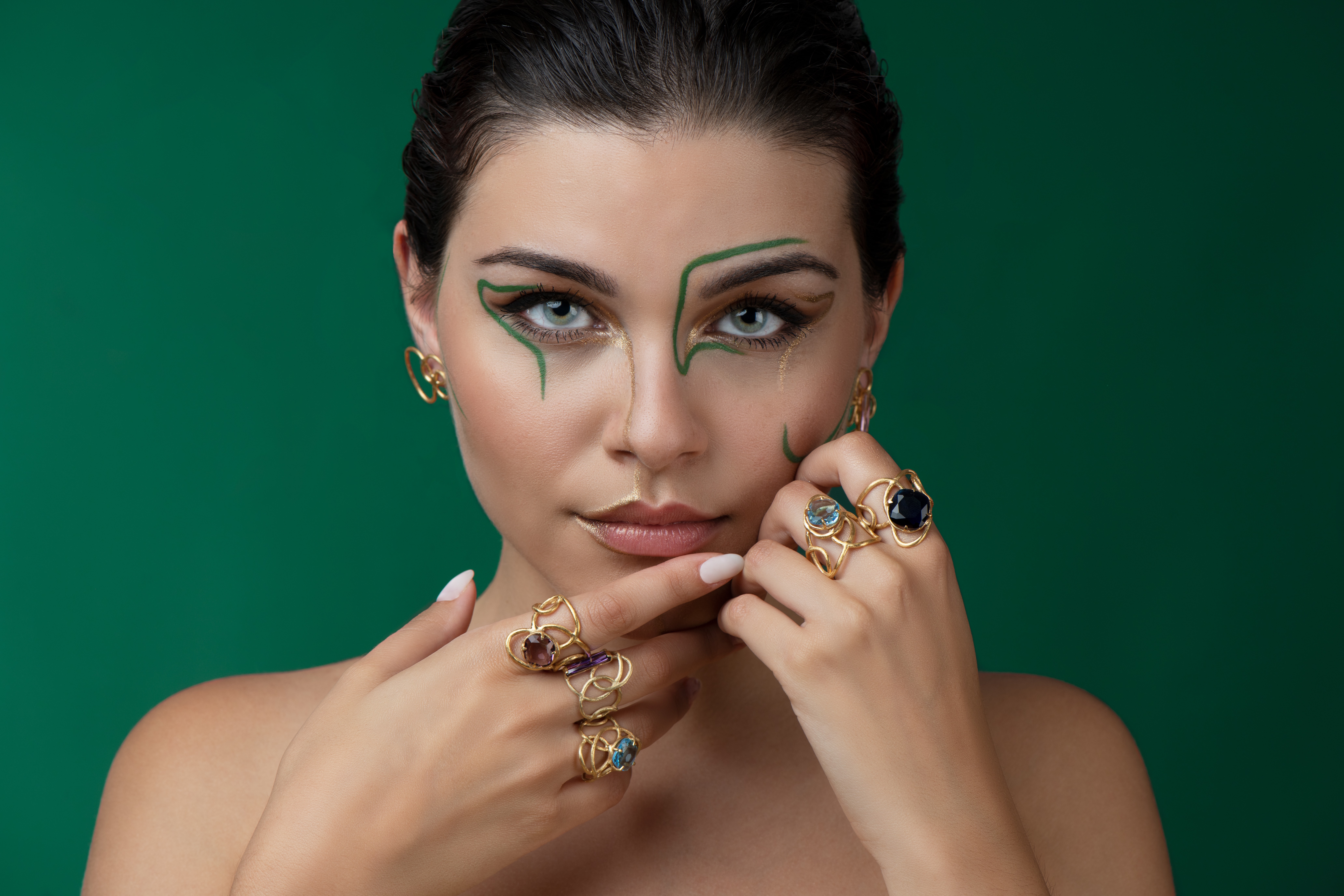 Because I'm a Queen Ring - Round Mauve 1