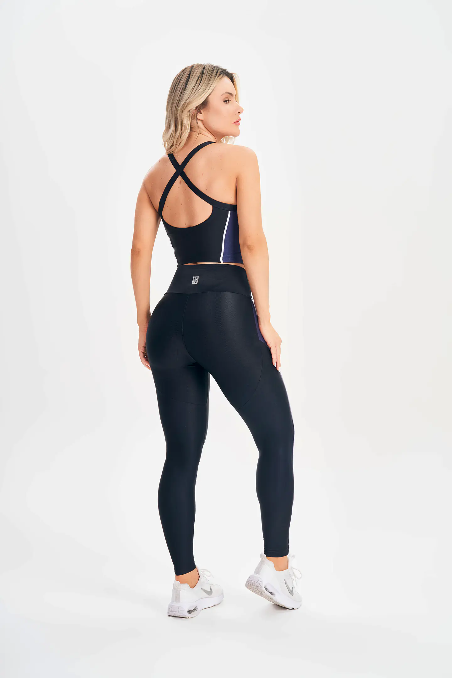 CONJUNTO DEPORTIVO ELEMENTAL (Cod.2682+2683) 6
