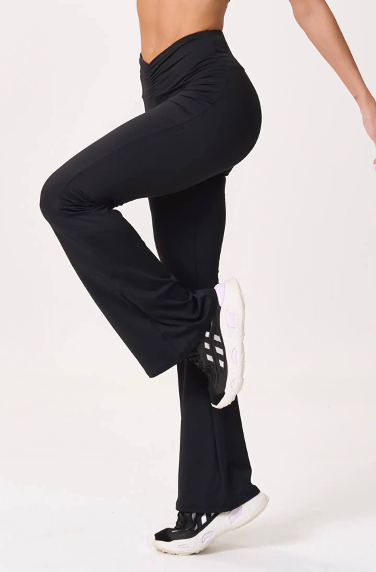 CALZA DEPORTIVA LUSH (Cod.3089) 3