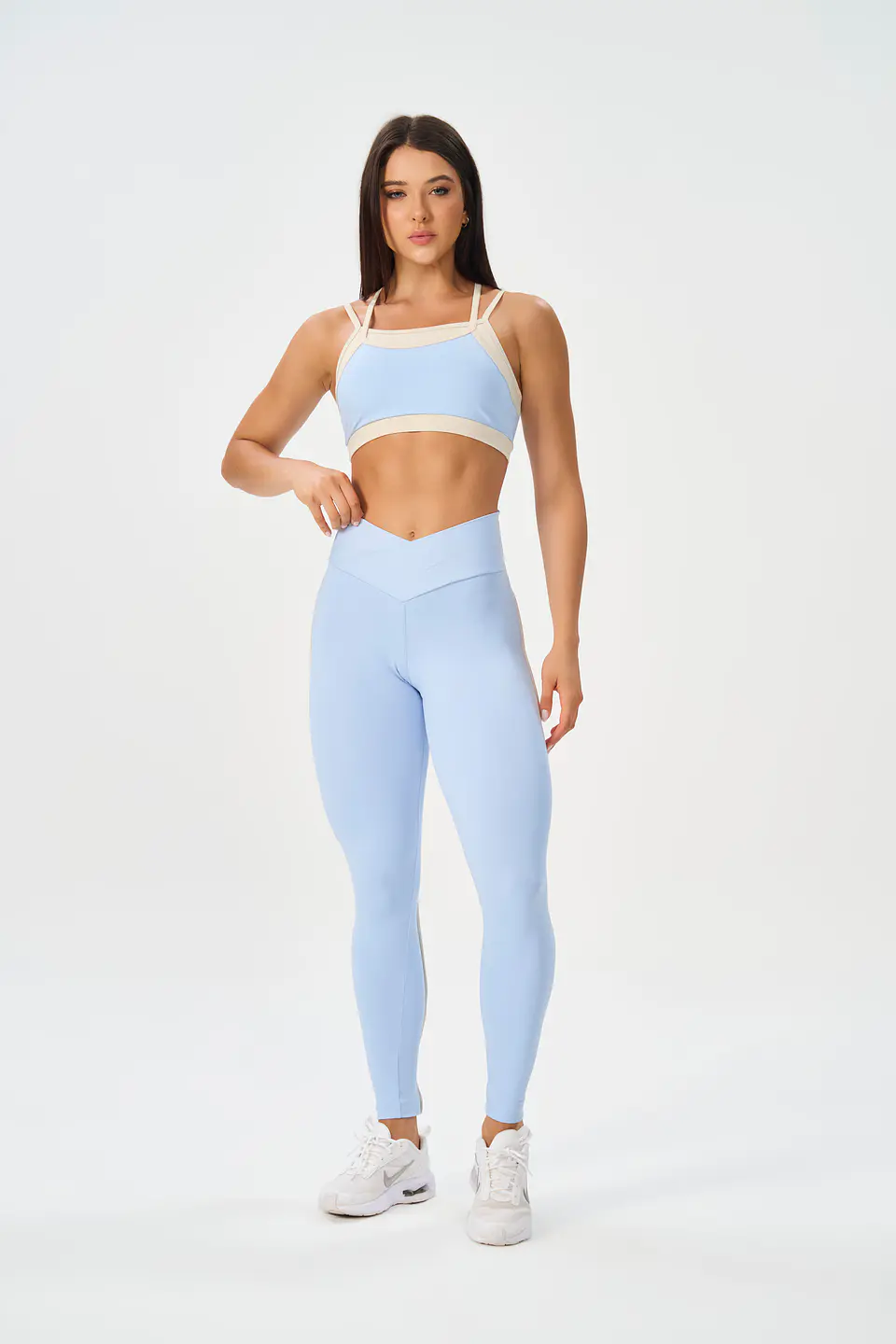 CONJUNTO DEPORTIVO FORM TRACE (Cod.3241+3242) 1
