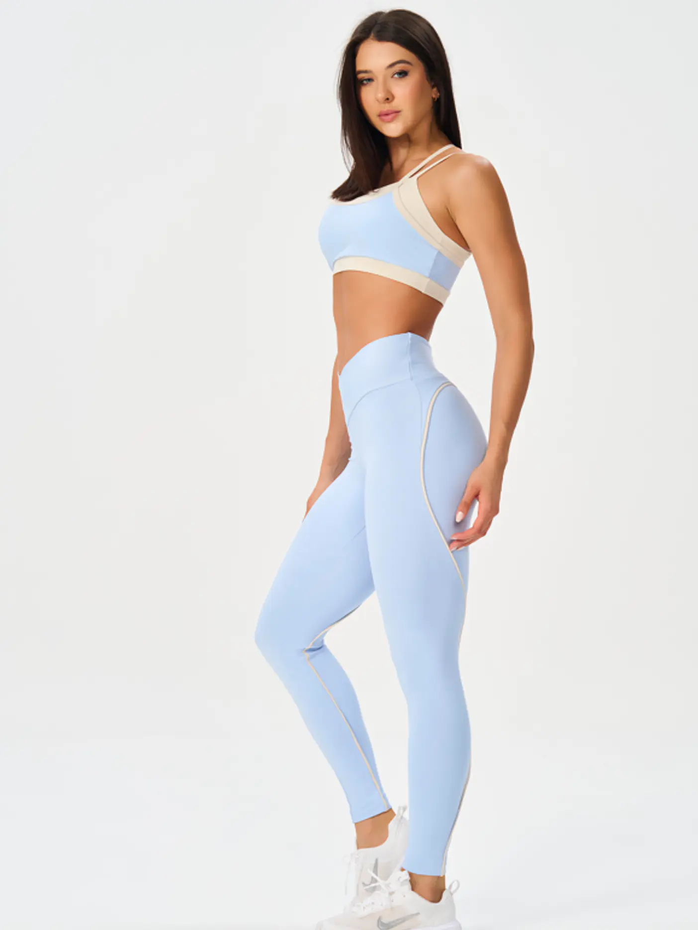 CONJUNTO DEPORTIVO FORM TRACE (Cod.3241+3242) 3