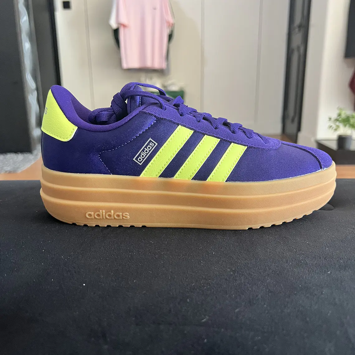 Adidas VL Bold 4