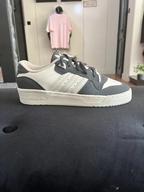Adidas Rivalery Low