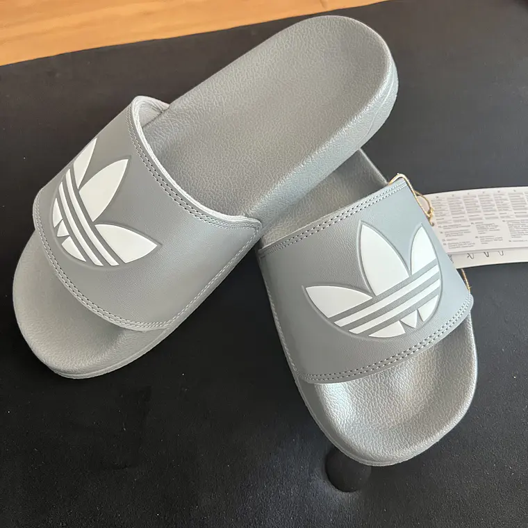 Adidas Chinelos  4