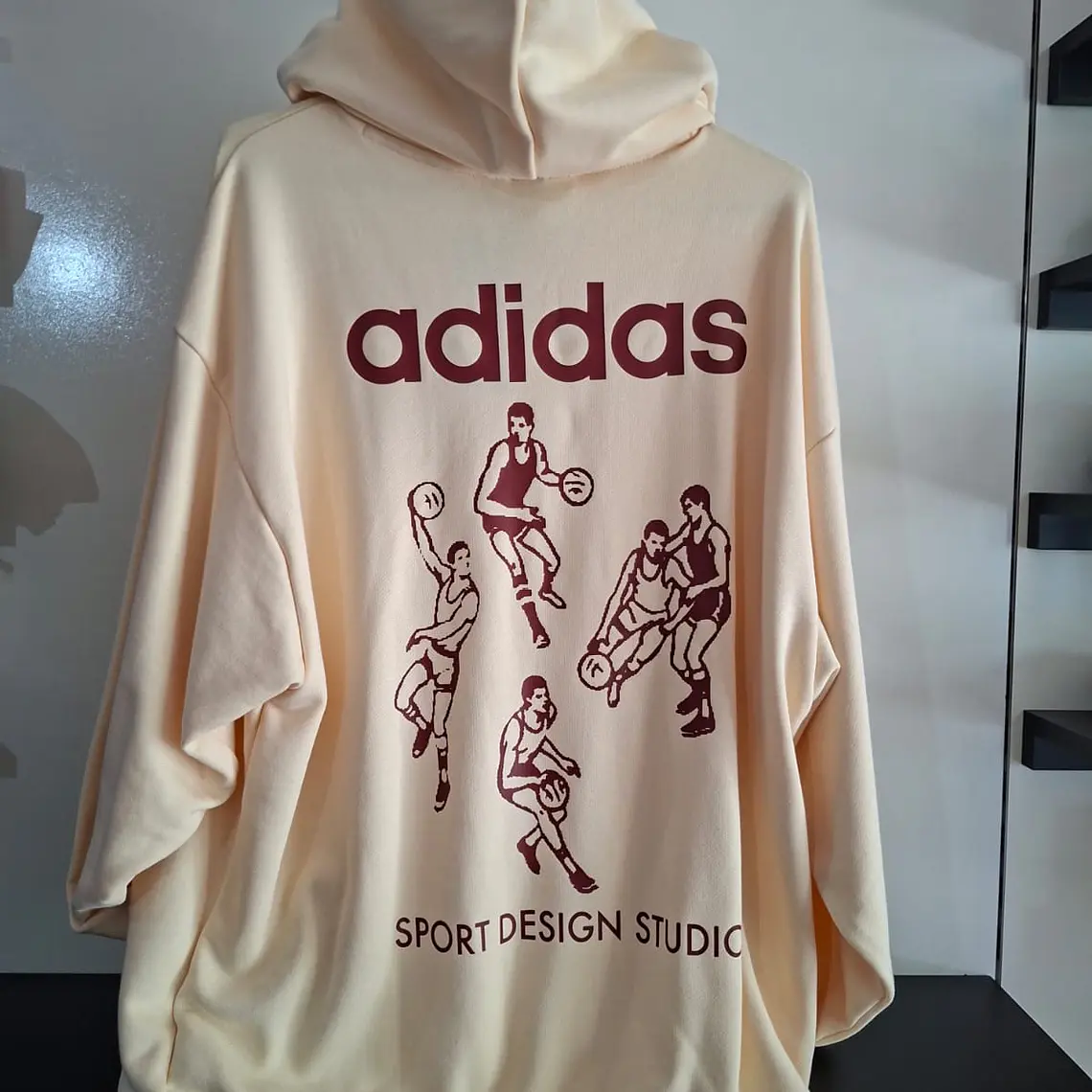Sweatshirt com capucho  Adidas Adventure 2