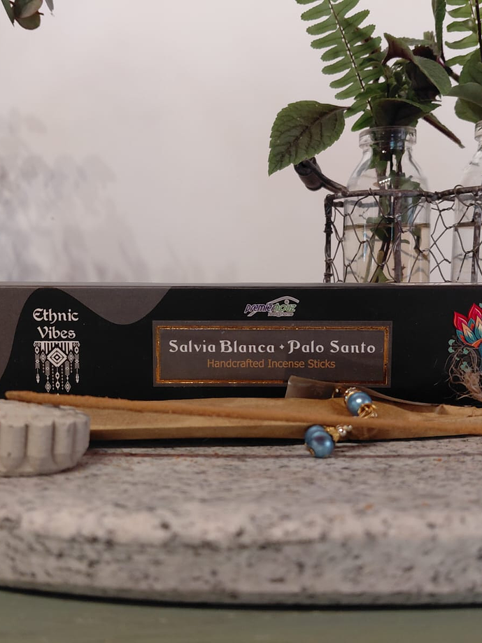 Incienso Palo Santo + 3