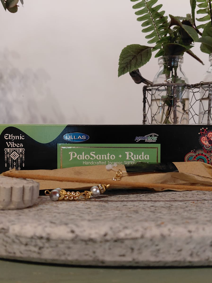 Incienso Palo Santo + 5