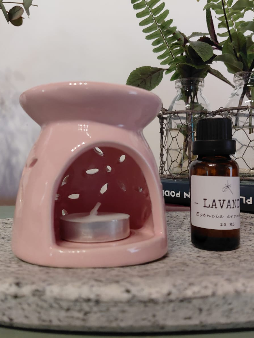 Difusor Cerámica Rosado + esencia aromática 1