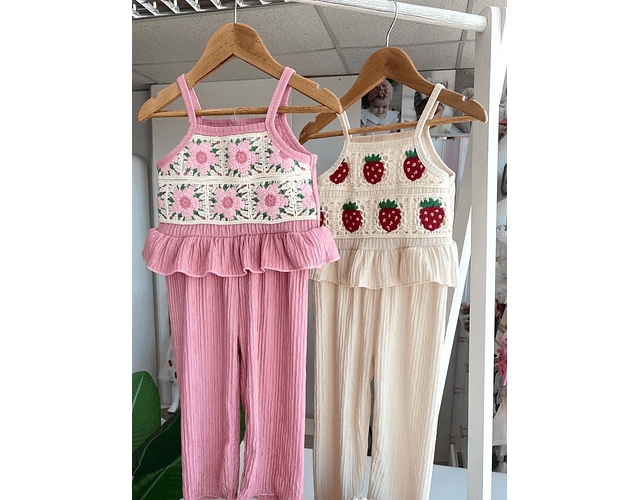 Set tejido y algodón 