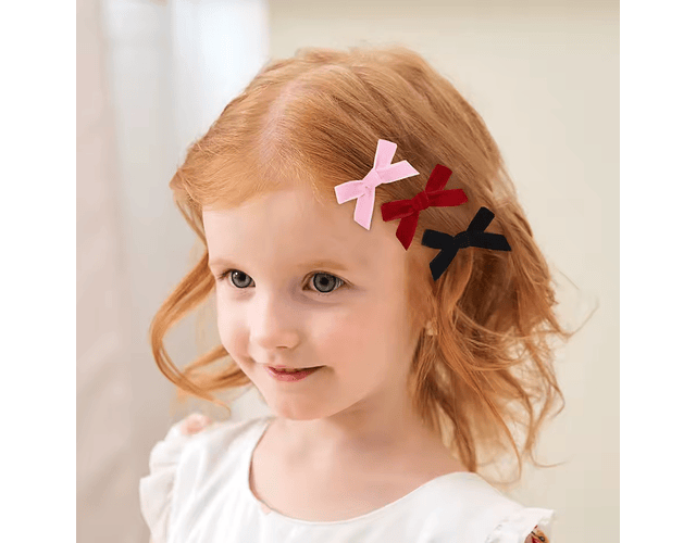 Pinches terciopelo pequeño