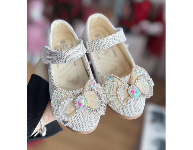 Zapatillas charol cristales 