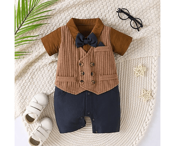 Enterito niño café chaleco 