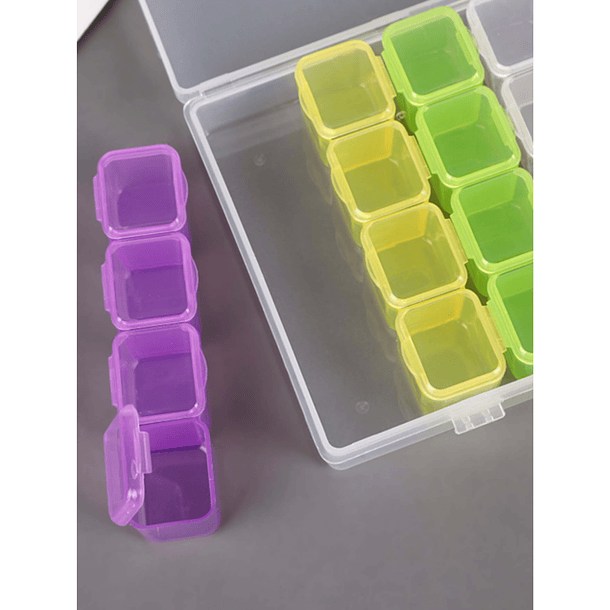 Caja de plástico 28 rejillas de color para almacenamiento de pintura de diamante 4