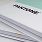 Libreta Pantone Mediana Con Elástico Horizontal - Miniatura 10