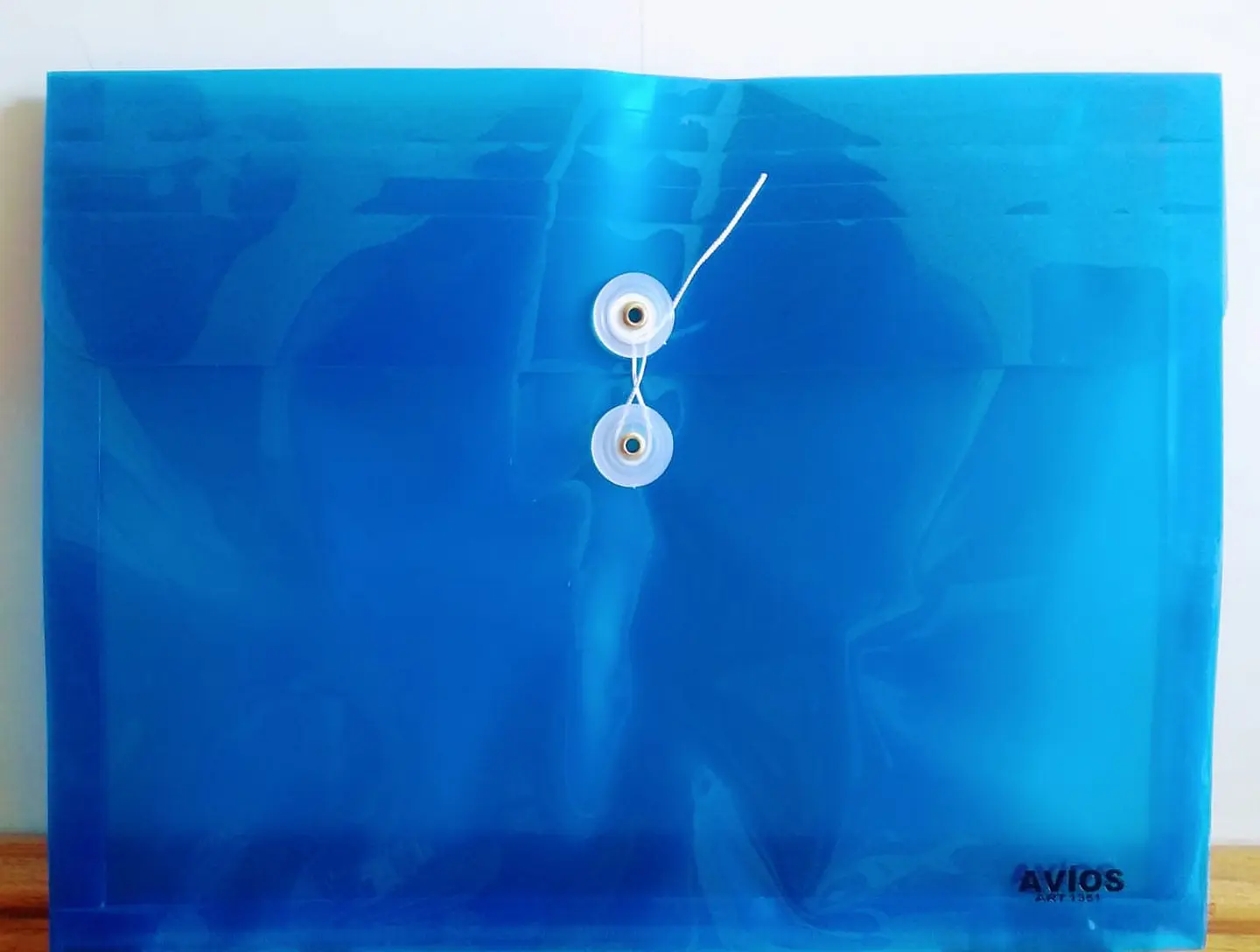 Sobre Avios A4 Con Hilo Transparente 1
