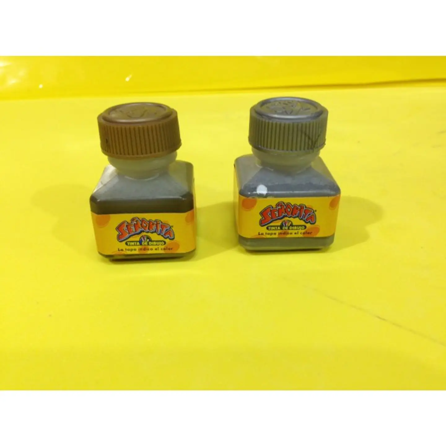 Tinta Sta China Oro/Plata Frasco 15g 1