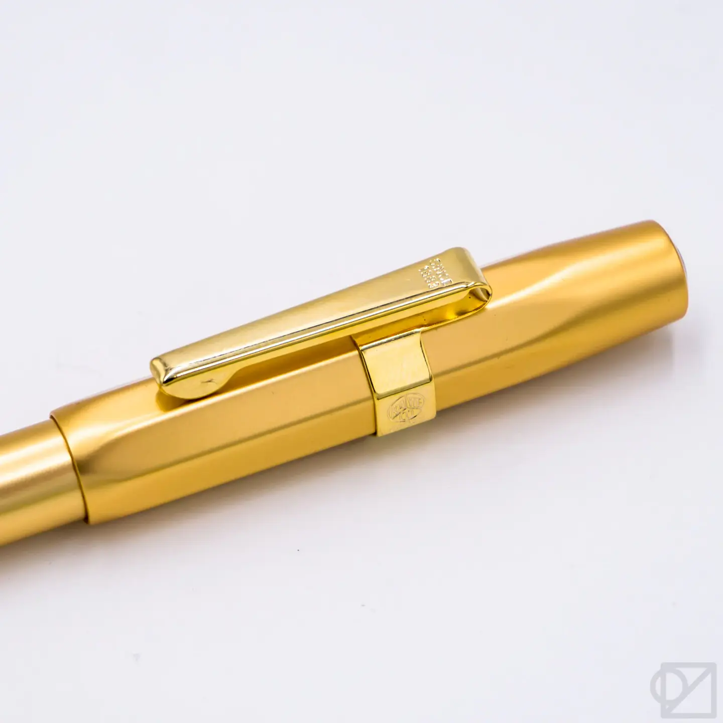KAWECO SPORT Clip Octogonal - DORADO 7