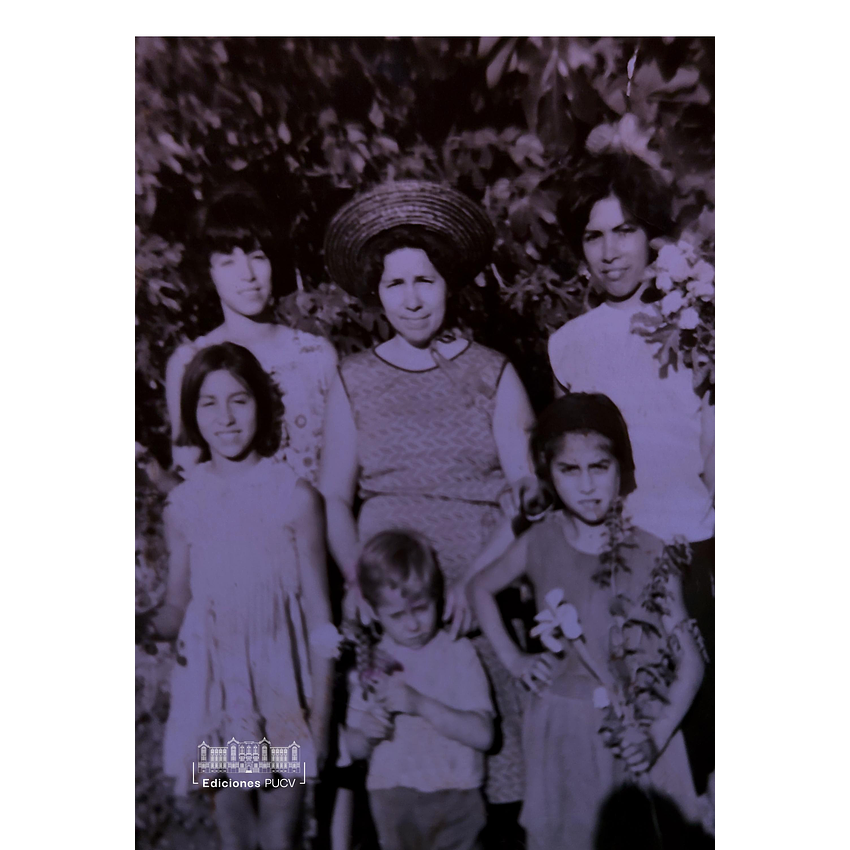 Abriendo Caminos: Una Historia Cultural De La Mujer Del Campo Chileno En El Siglo Xx 1