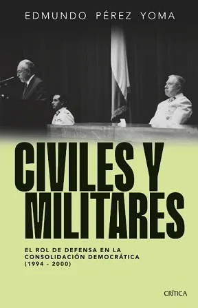 CIVILES Y MILITARES