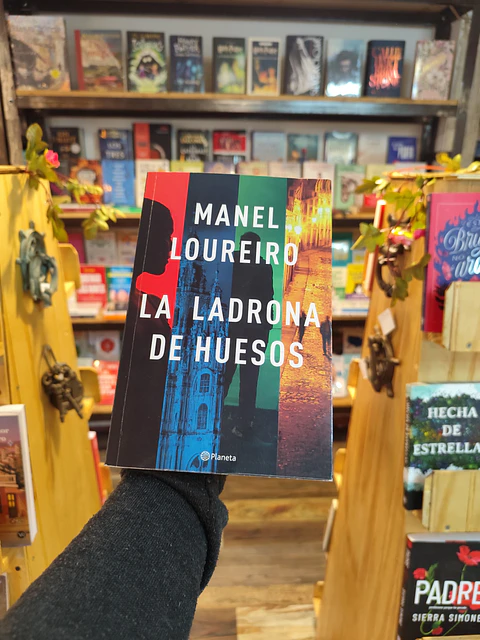 La ladrona de huesos TB