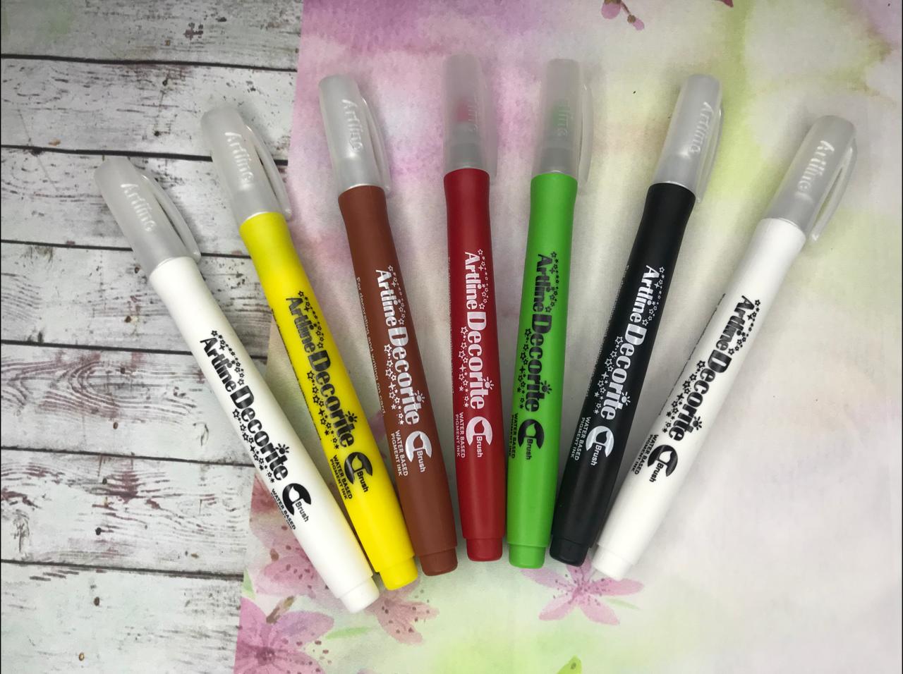 Artline Brush Pen - Pale Grey