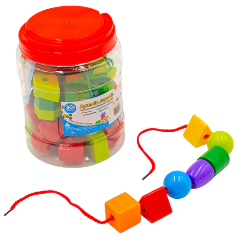 Balde De Cuentas Grandes Plásticas Para Hilar 40 Pzs Jm