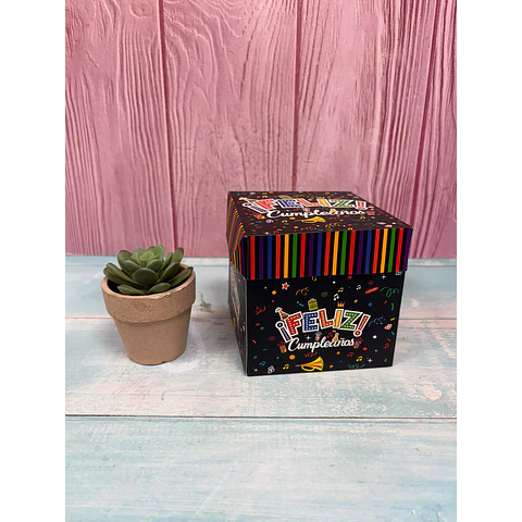 Caja Regalo Plegable 10X10Cm Feliz Cumpleaños