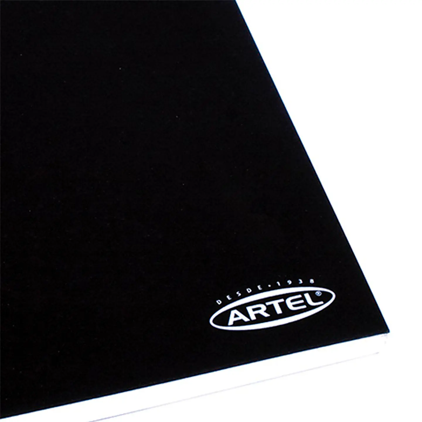 Croquera Tapa Negra de Papel Bond Prepicada 80 Hojas 21.5x28cm - Artel 2