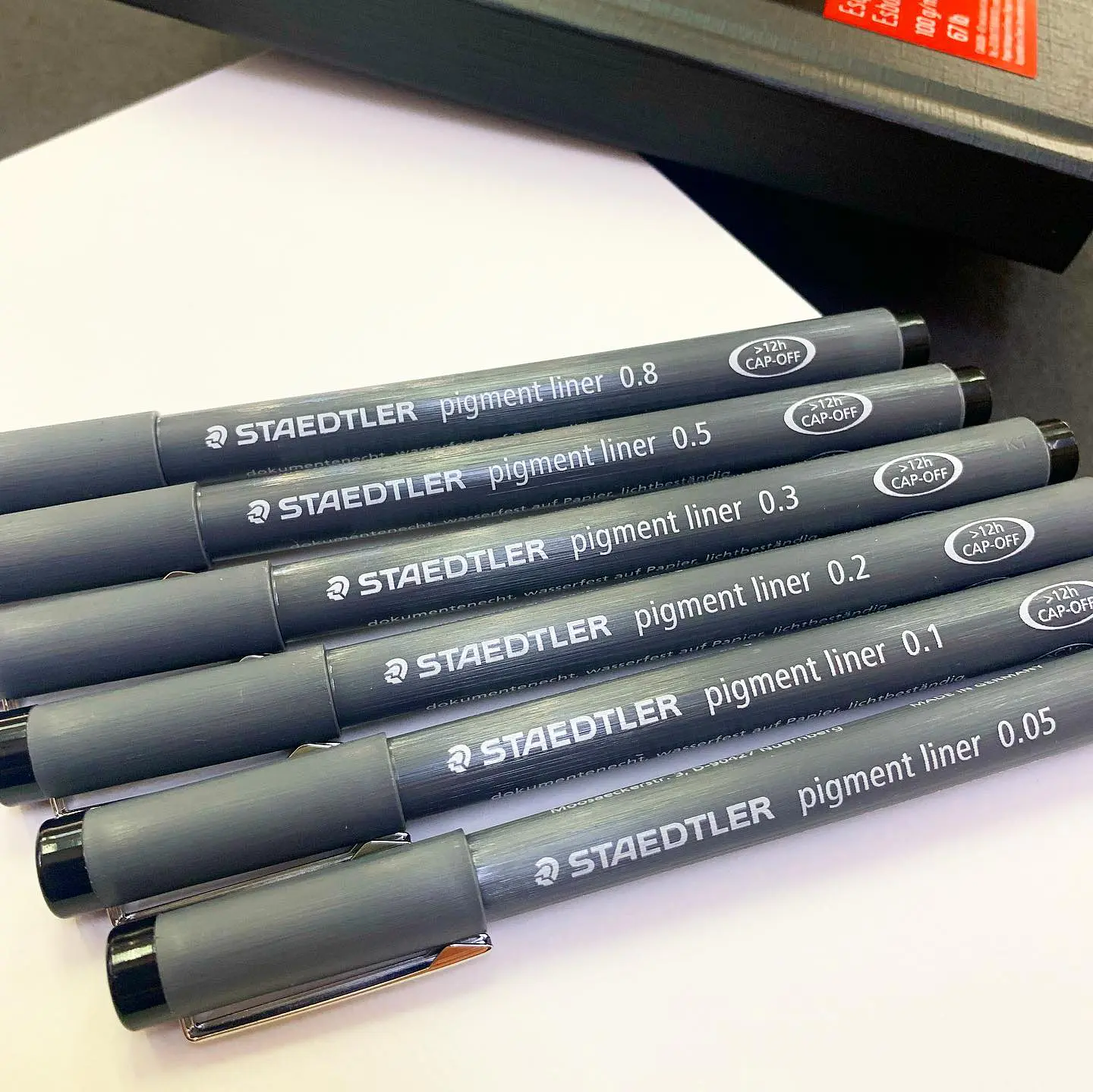 Tiralinea Pigment Liner de Staedtler  2