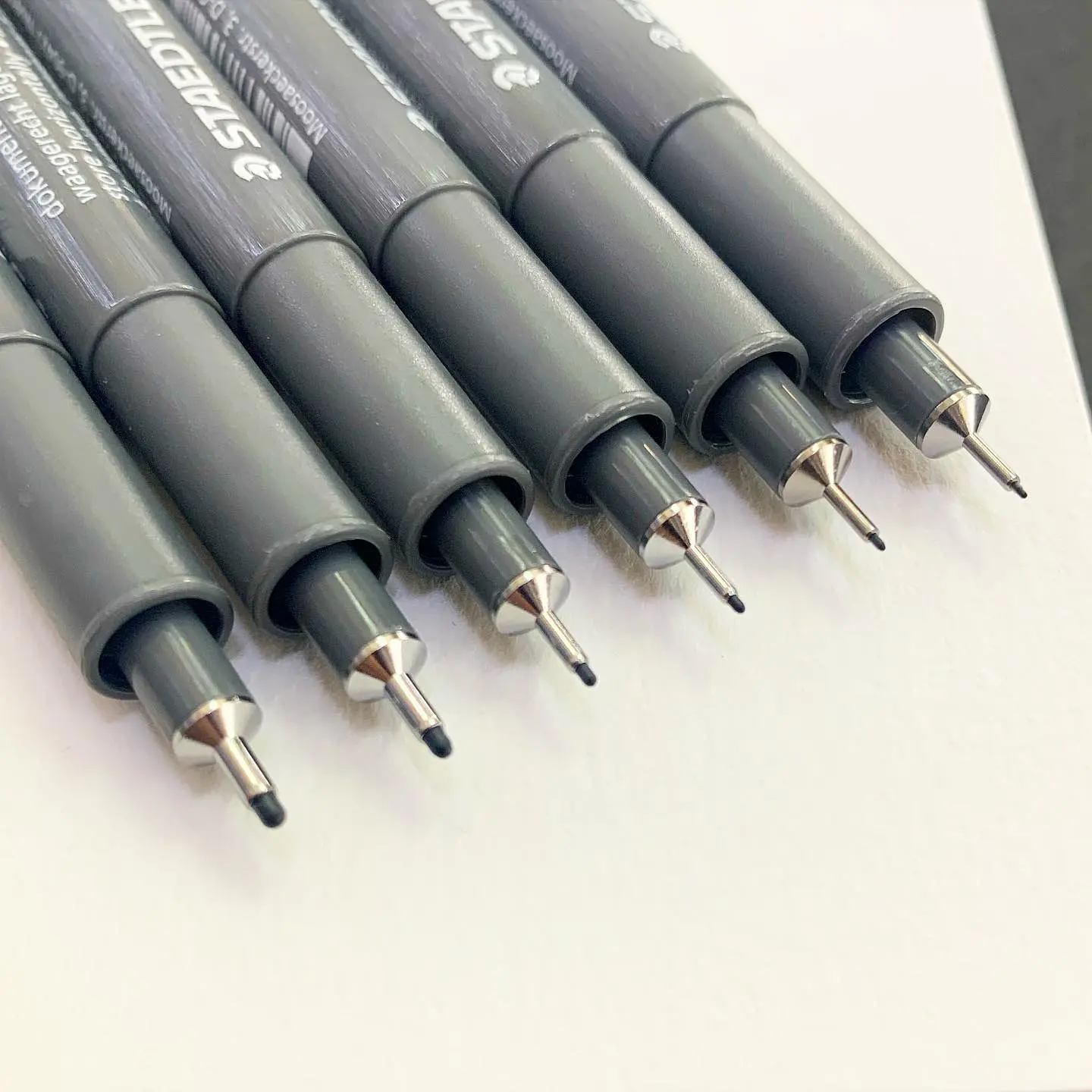 Tiralinea Pigment Liner de Staedtler  1