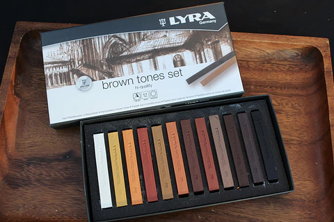 Set Pastel seco Lyra Brown tones 