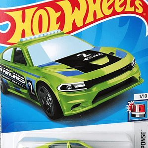 Hot Wheels '15 Dodge Charger SRT HTC87  HW First Response 7/250