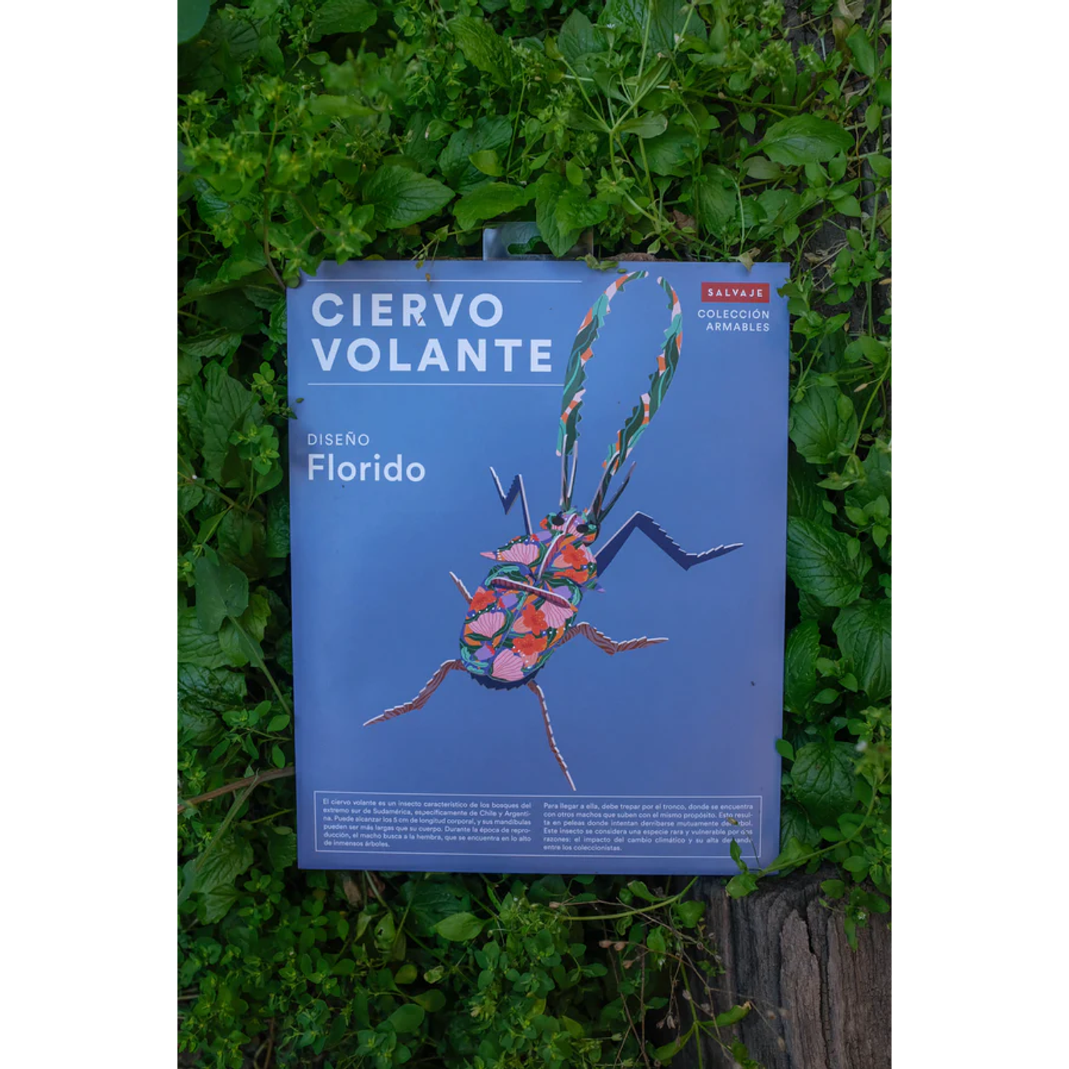 Armable Ciervo Volante Florido