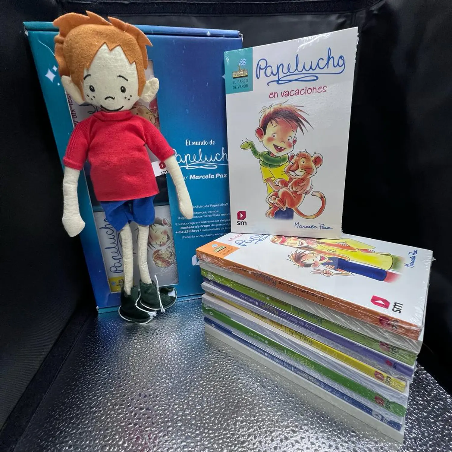 Pack El Mundo De Papelucho (Libros + Muñeco)