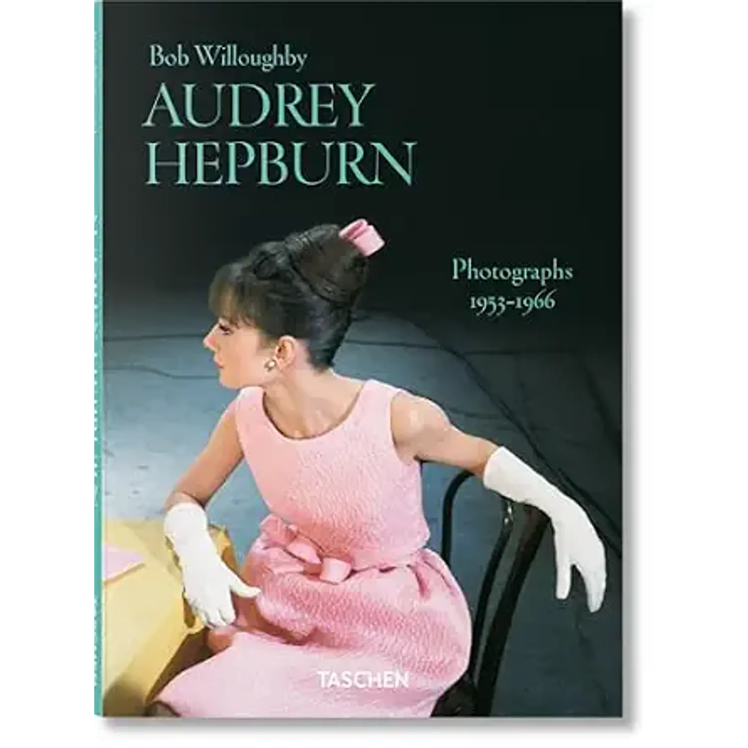 Audrey Hepburn Photograhs 1953-66- En Inglés