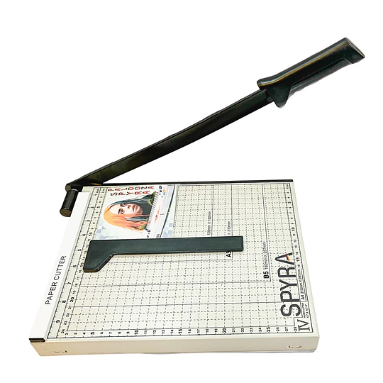 GUILLOTINA PALANCA MEDIANA A4 SPYRA 10hjs