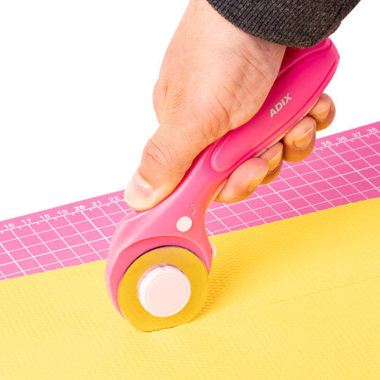 CUCHILLO ROTATORIO 45 mm ROSADO CREATIVE