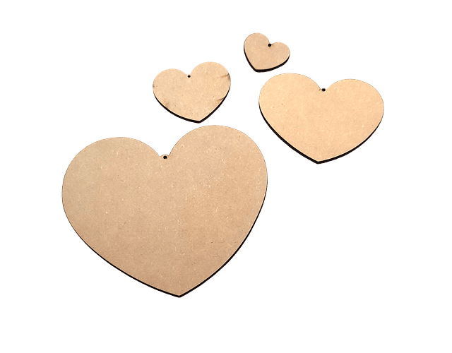 SET CORAZONES MDF 4 UNIDADES