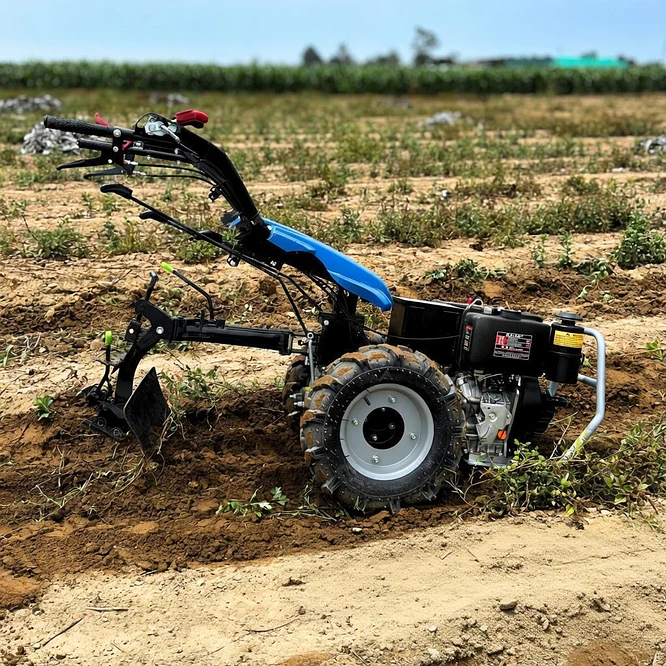 Motocultivador Diesel 10 hp Tipo Europeo + Rotor Arado Surcador en Valdivia 1