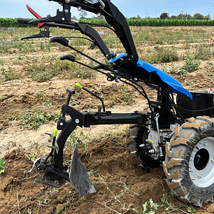 Motocultivador Diesel 10 hp Tipo Europeo + Rotor Arado Surcador en Valdivia