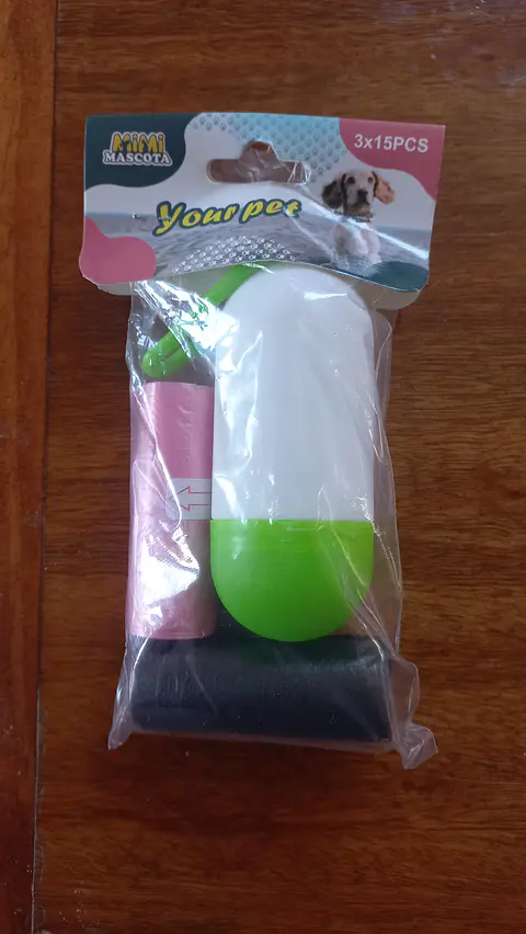 Kit de Bolsas Sanitarias para Perros – 3 Rollos de Bolsas + Dispensador