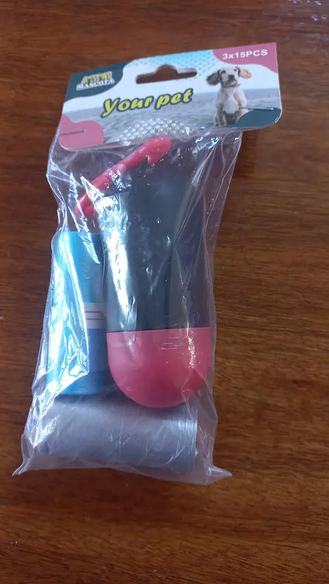 Kit de Bolsas Sanitarias para Perros – 3 Rollos de Bolsas + Dispensador