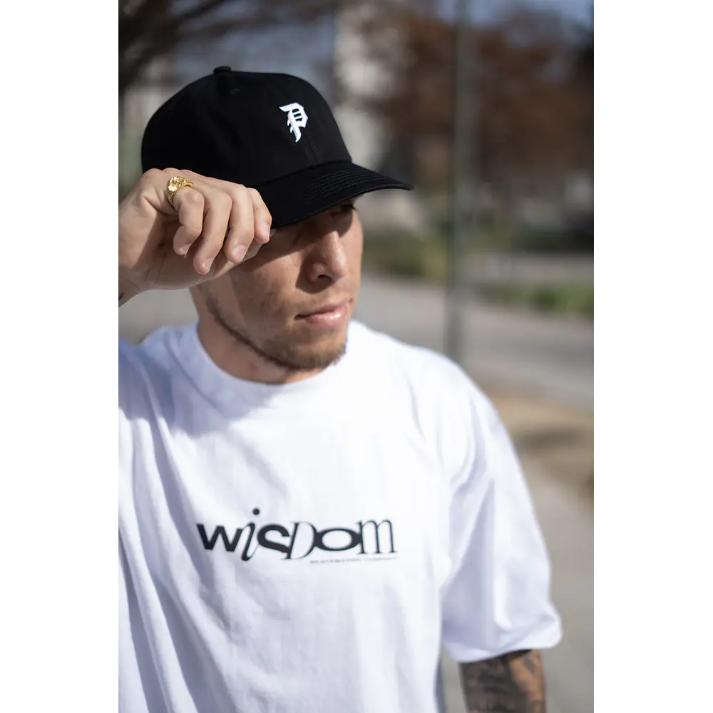 Polera Wisdom - Letters Blanca