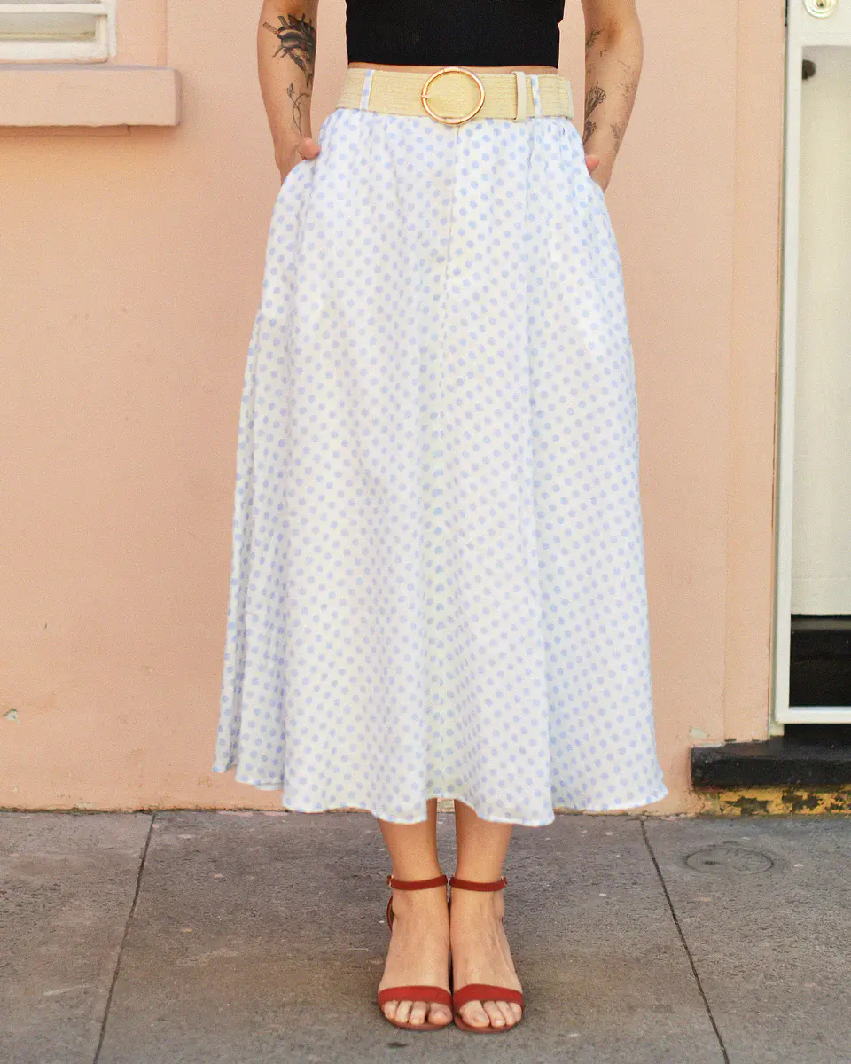 Falda Eve blanca lunares celestes  1