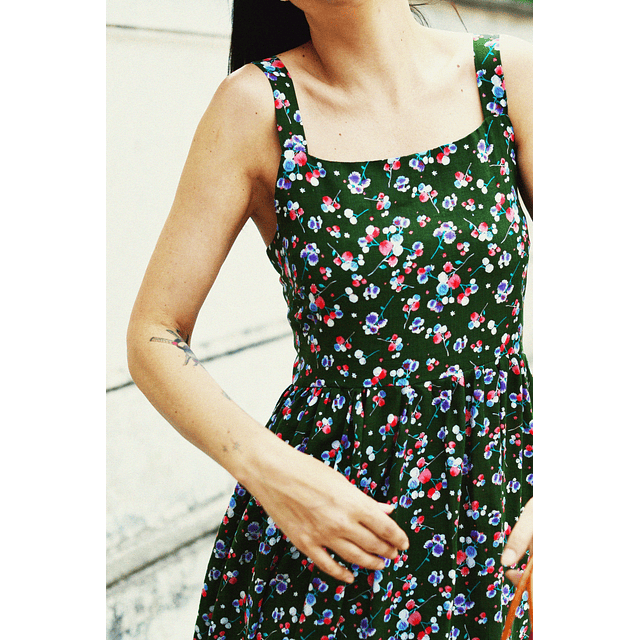 Vestido Matilde verde flores 