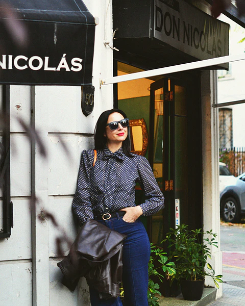 Blusa Enza azul lunares