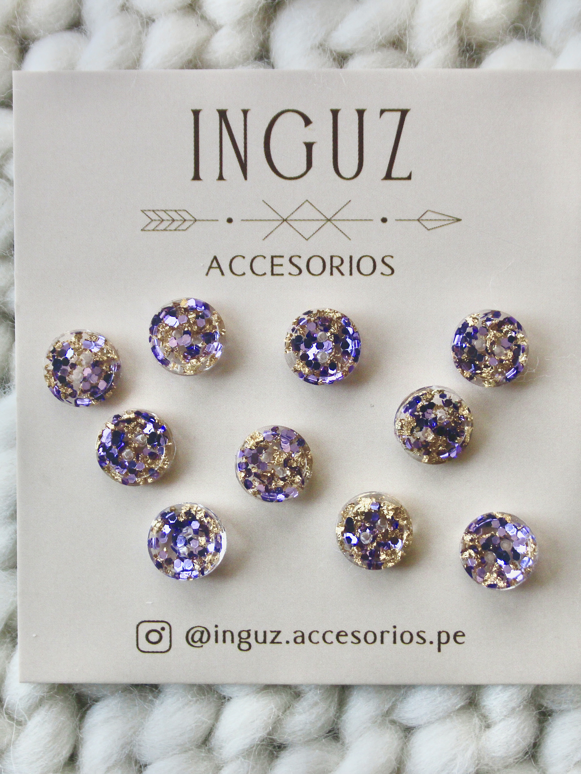 Botón camisero con borde 8