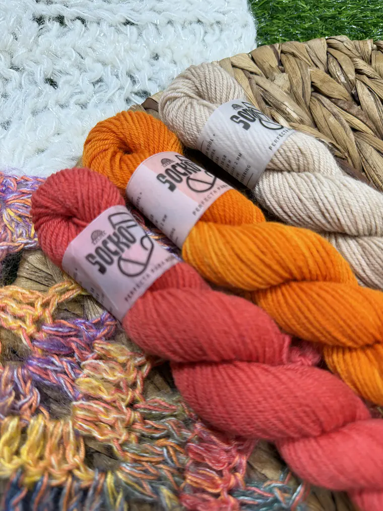 Socko: Lana para medias/calcetines - Merino Superwash + Poliamida reciclada  1